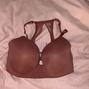 Victoria’s Secret t-shirt lightly lined wireless bra-36 DDD worn once- too big.